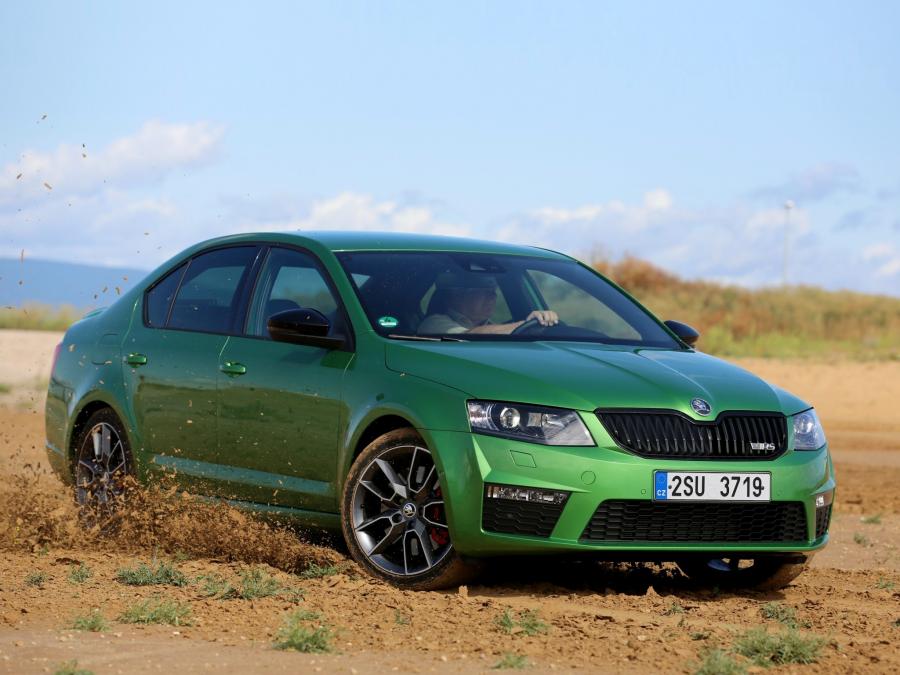  Skoda Octavia RS 2013 года  (фото 19 из 26)